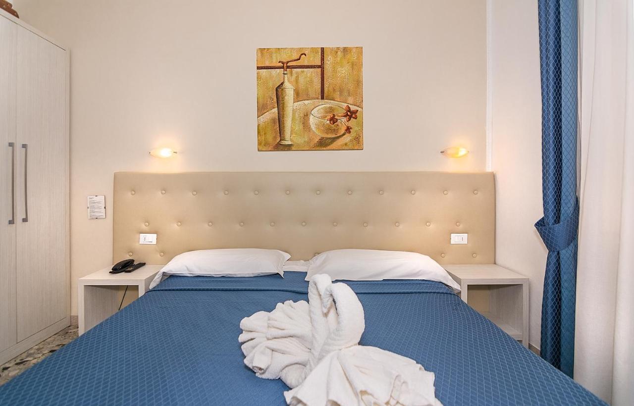 Hotel Caribe Виареджо Екстериор снимка