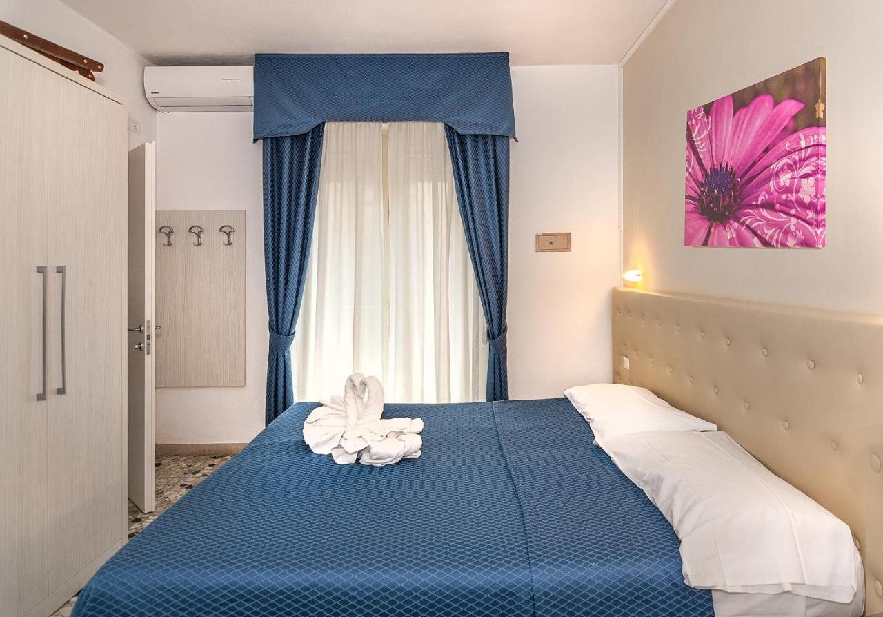 Hotel Caribe Виареджо Екстериор снимка