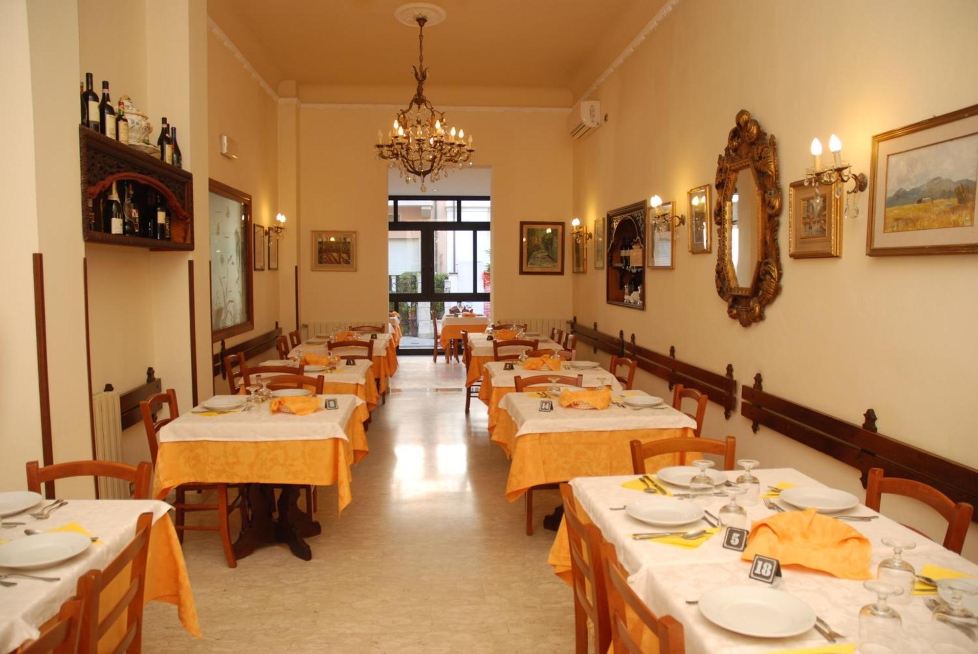 Hotel Caribe Виареджо Екстериор снимка