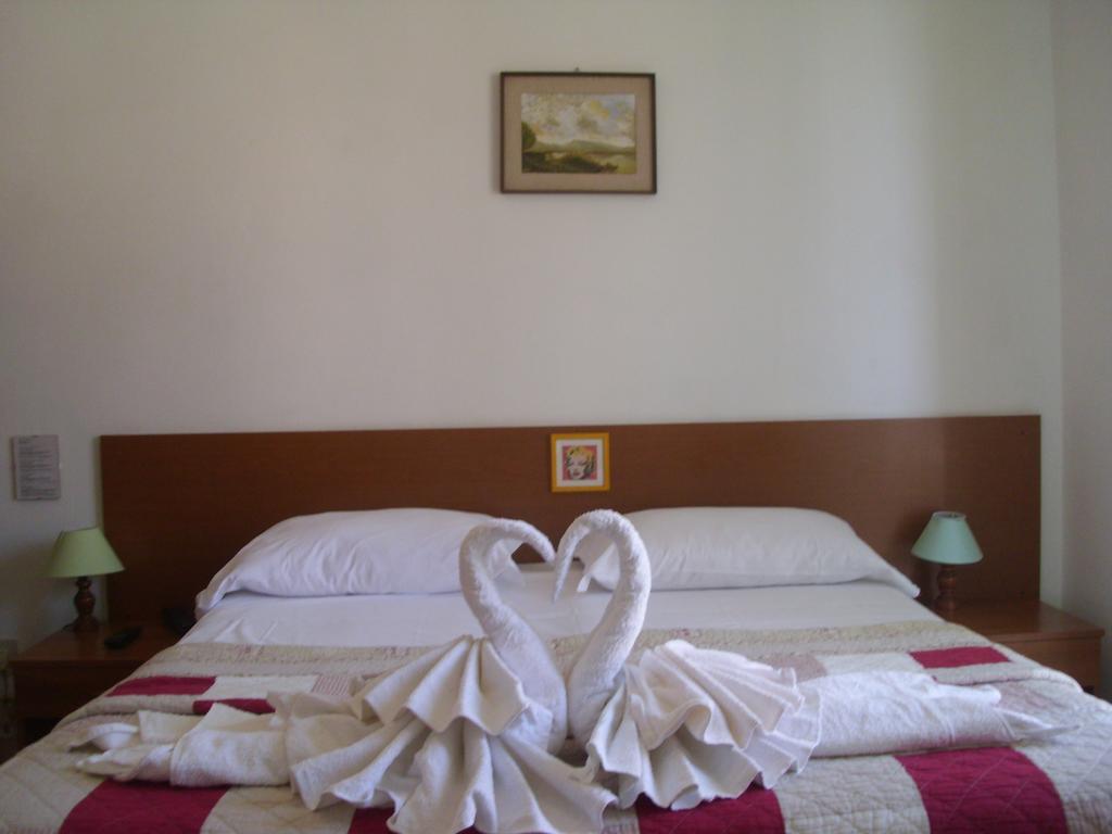 Hotel Caribe Виареджо Екстериор снимка