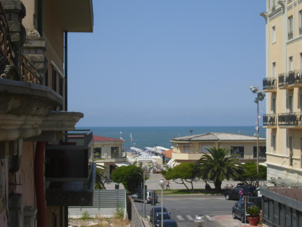 Hotel Caribe Виареджо Стая снимка