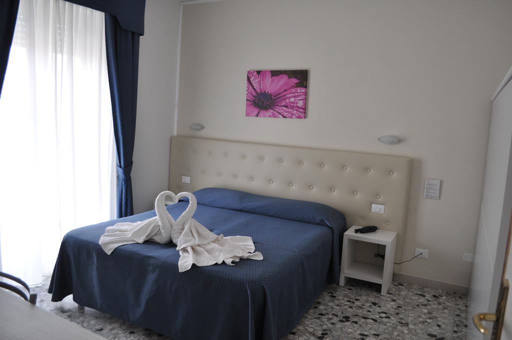 Hotel Caribe Виареджо Стая снимка